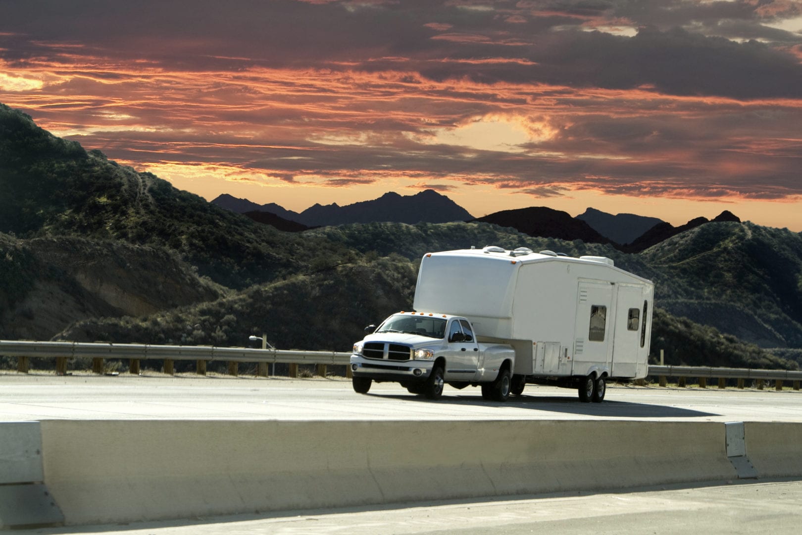 Full-Time RVing as a Traveler 5th wheel camping