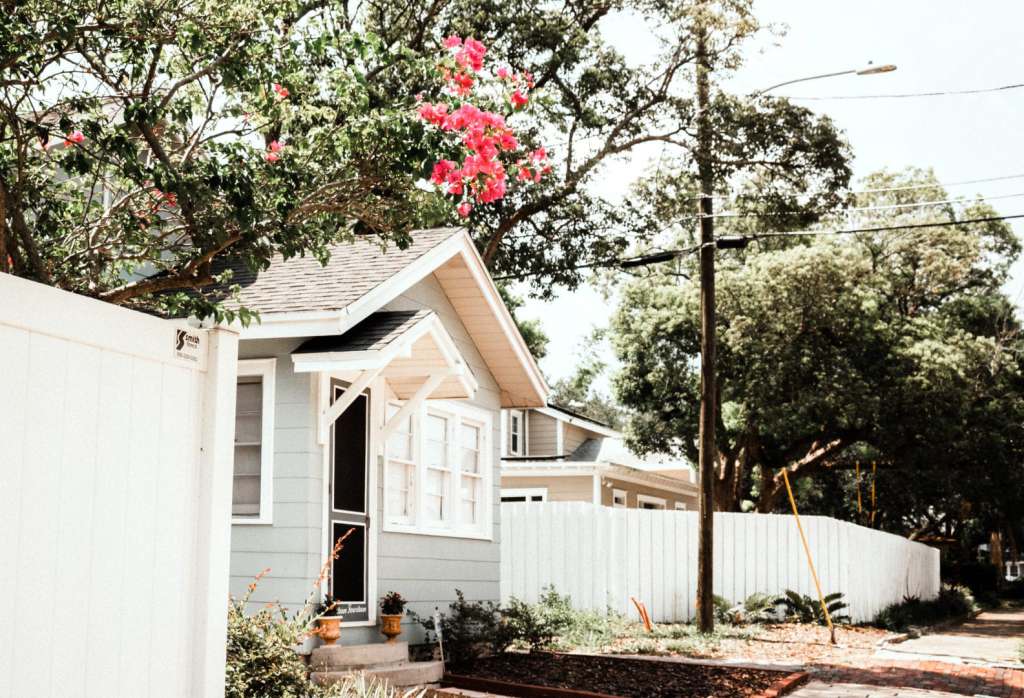 travel nurse furnished housing