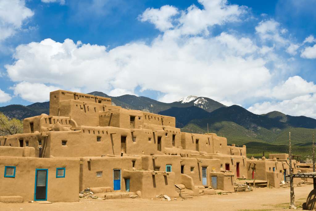 Exploring Indigenous History and Culture on Your Travel Assignments Exploring Indigenous History and Culture on Your Travel Assignments